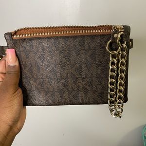 Michael Kors Belt Bag💅🏾